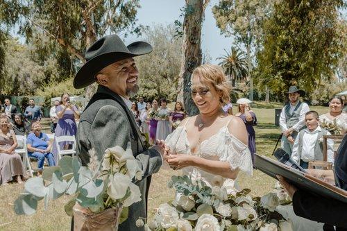 mobile - carousel-hero-element image-3