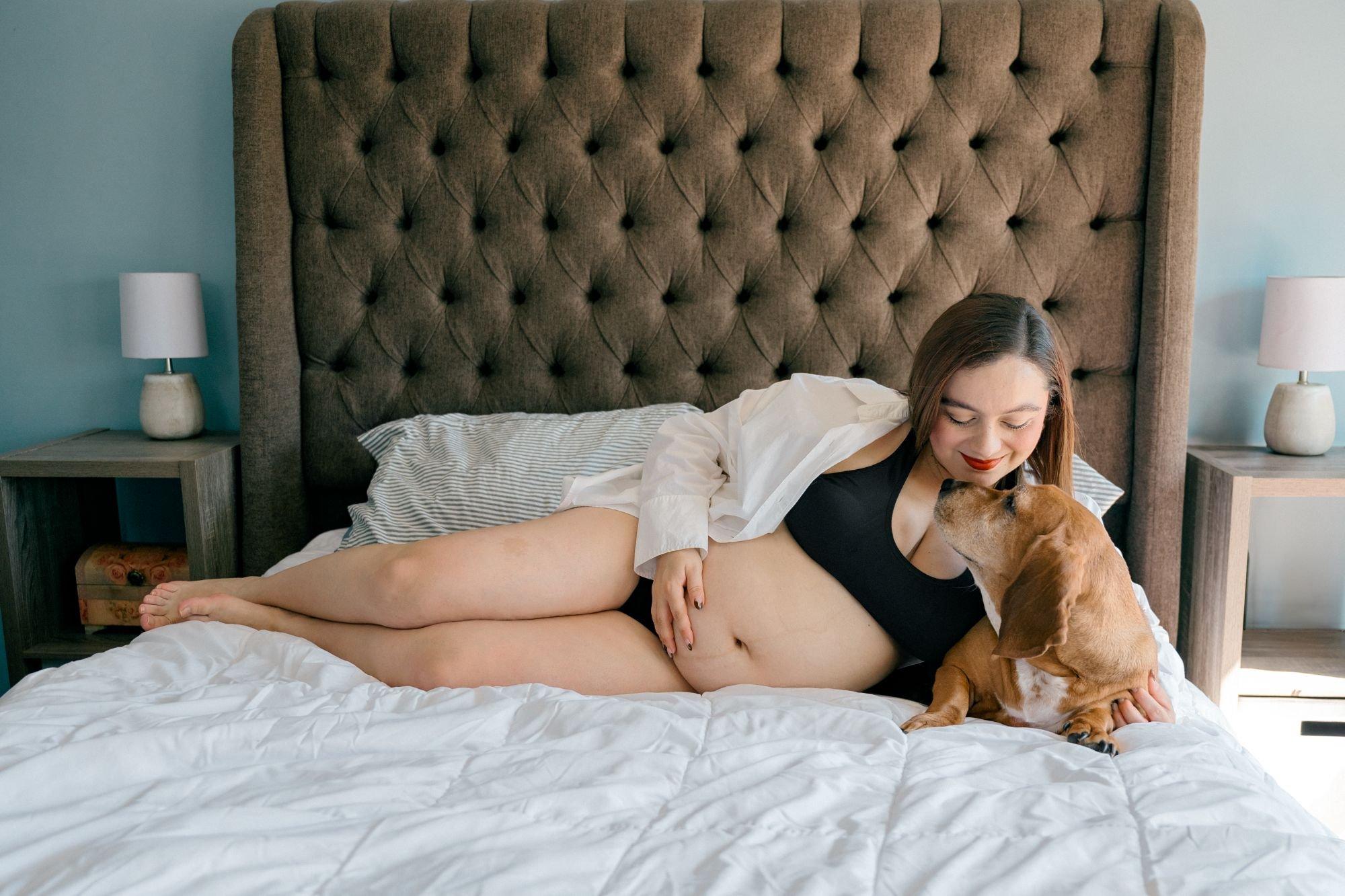 carousel-hero-element image-0