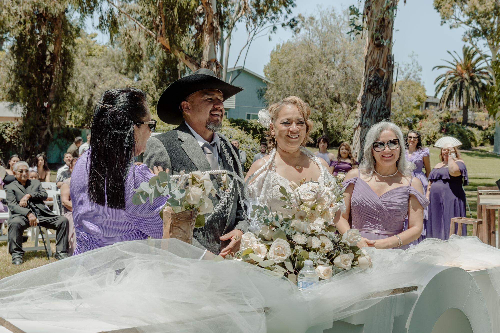 carousel-hero-element image-4