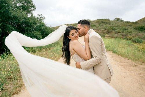 mobile - carousel-hero-element image-0