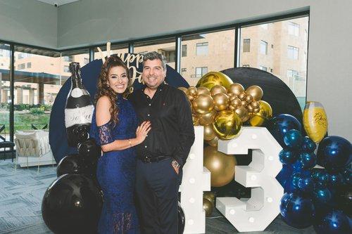 mobile - carousel-hero-element image-4